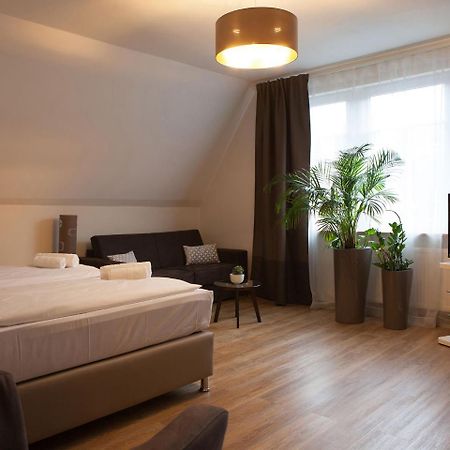 Hotel Ravene Cochem Exterior photo