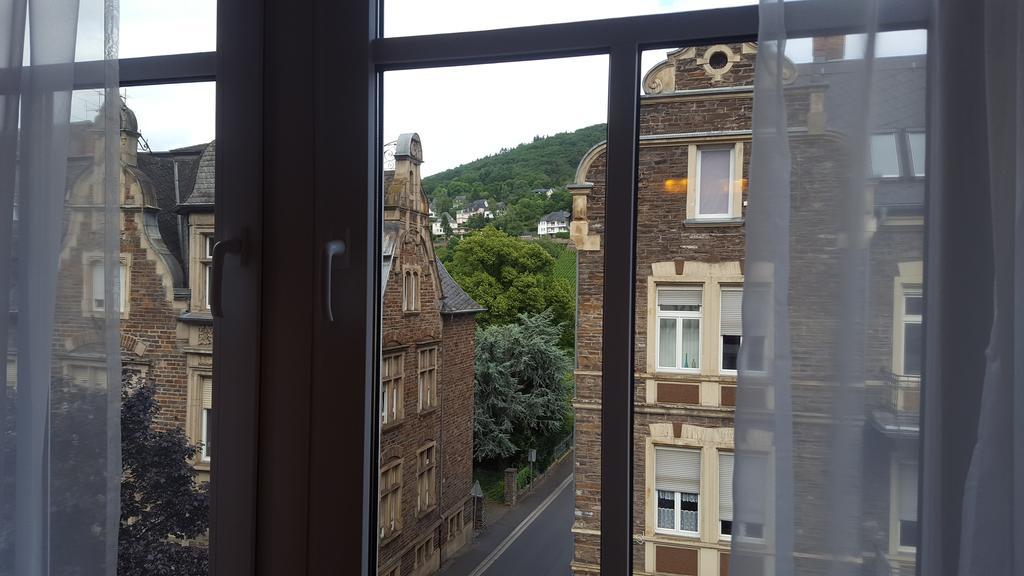 Hotel Ravene Cochem Exterior photo